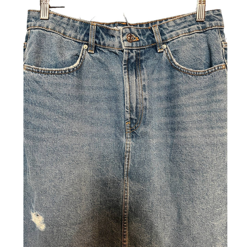 Women’s ZARA Denim Skirt - Picture 5 of 9
